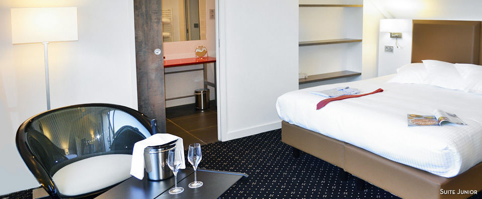 Loire & Sens ★★★★ - A haven of peace surrounded by lush greenery in the Loire Valley. - Loire Valley, France