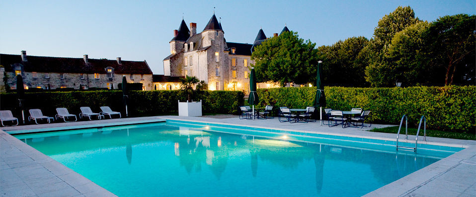 Château de Marçay ★★★★ - Séjour romantique dans un château du Val de Loire ! - Val de Loire, France