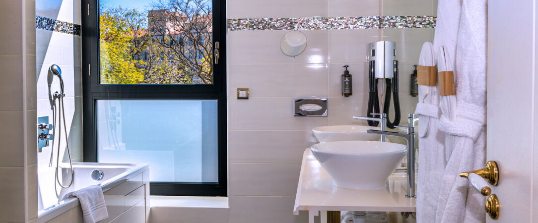 Hôtel Aston La Scala ★★★★ - Une adresse idéale pour découvrir Nice en toute sérénité. - Nice, France