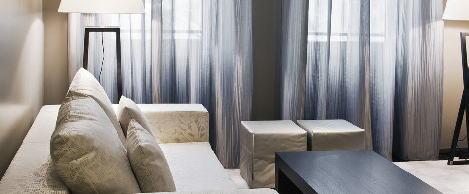 San Pietro All'Orto 6 - Holiday in style at this fashionable apartment complex! - Milan, Italy