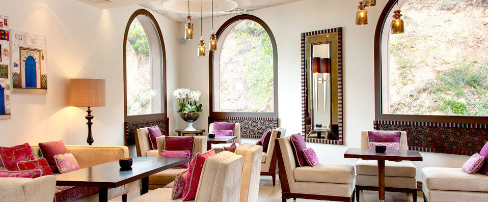 Tiara Miramar Beach Hôtel & Spa ★★★★★ - French Riviera luxury and scenery in a stunning coastal location. - Côte d'Azur, France