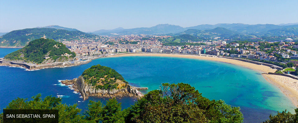 Hotel Zinema7 ★★★★ - Enjoy a luxurious Life in Technicolor in San Sebastián - San Sebastian, Spain