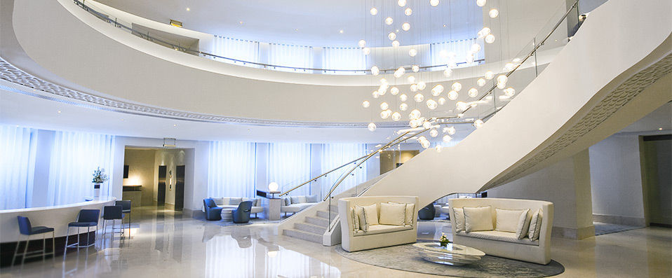 JA Ocean View ★★★★★ - Adresse de luxe sous le soleil de Dubaï. - Dubaï, Émirats arabes unis