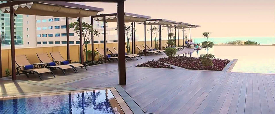 JA Ocean View ★★★★★ - Adresse de luxe sous le soleil de Dubaï. - Dubaï, Émirats arabes unis