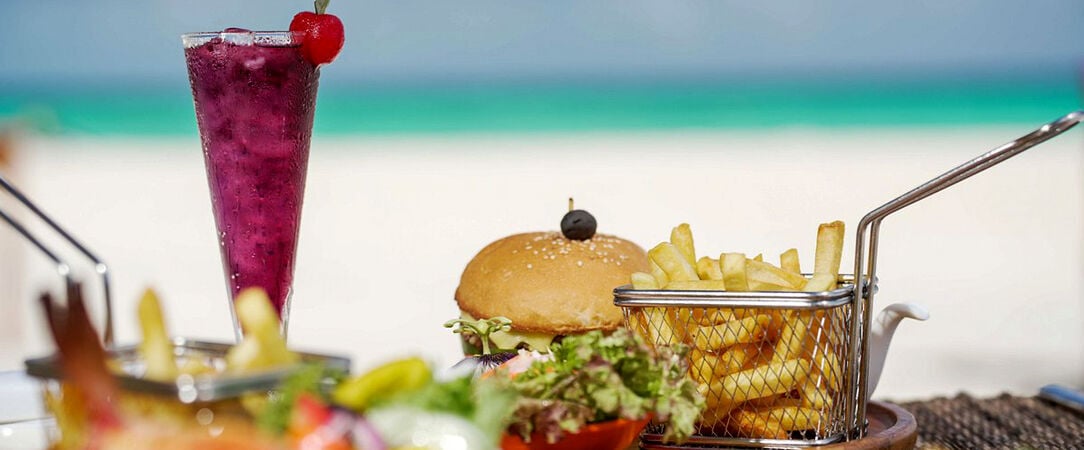 Fihalhohi Island Resort ★★★★ - Escapade paradisiaque aux Maldives. - Maldives