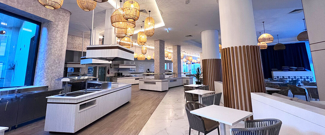 Hilton Skanes Monastir Beach Resort ★★★★★ - All Inclusive étoilé face aux sublimes eaux du Golfe d’Hammamet. - Monastir, Tunisie