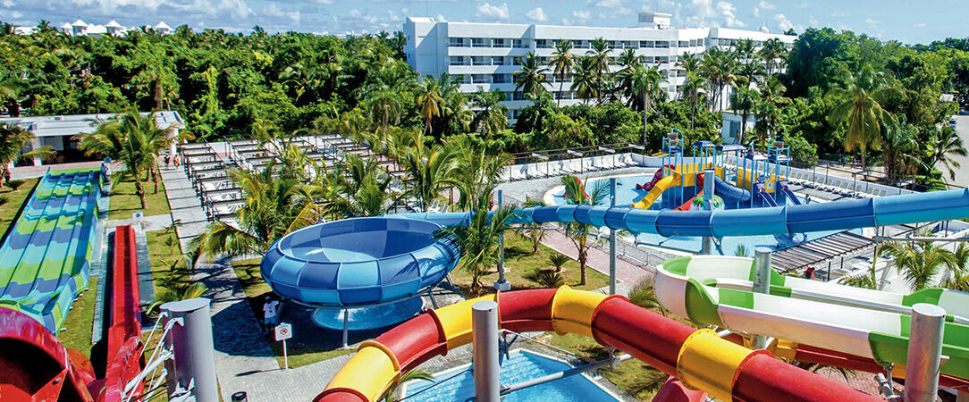 RIU Palace Punta Cana ★★★★★ - Une architecture coloniale mêlée à une décoration moderne, le tout dans un complexe All Inclusive et familial au bord de la mer. - Punta Cana, République dominicaine