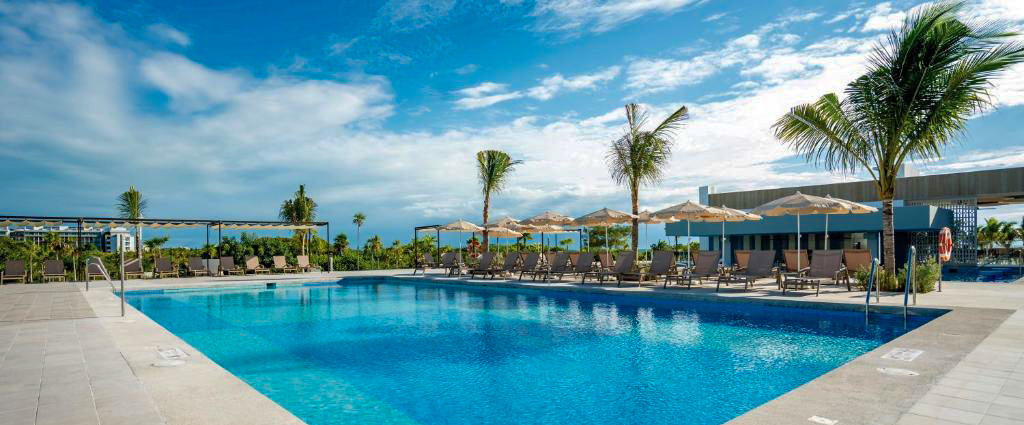 Riu Latino ★★★★★ - Adults Only - Évasion ensoleillée sur la plage de Costa Mujeres, entre luxe, rythme caribéen et sérénité absolue. - Cancún, Mexique