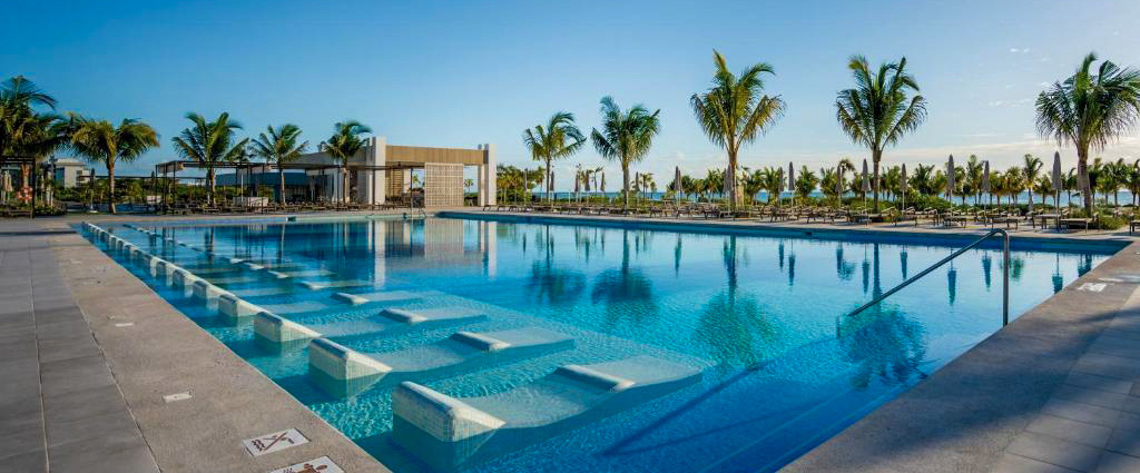 Riu Latino ★★★★★ - Adults Only - Évasion ensoleillée sur la plage de Costa Mujeres, entre luxe, rythme caribéen et sérénité absolue. - Cancún, Mexique