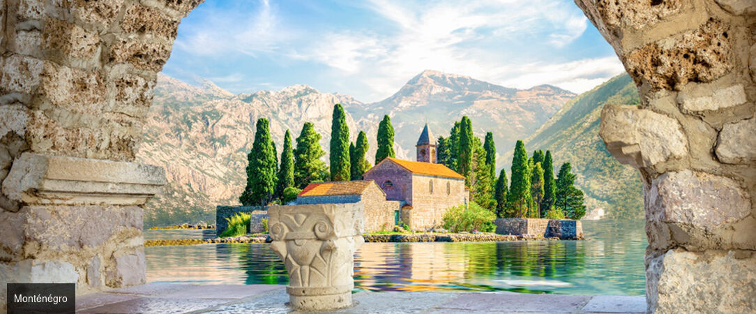 Découvrez les merveilles du Monténégro sur une goélette de luxe - Croisière de 7 nuits en goélette traditionnelle à la découverte des plus belles baies du Monténégro, entre cités médiévales et eaux cristallines. - Monténégro : de Tivat à Perast