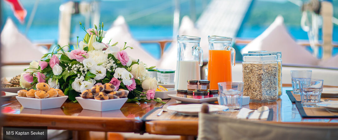 Découvrez les merveilles du Monténégro sur une goélette de luxe - Croisière de 7 nuits en goélette traditionnelle à la découverte des plus belles baies du Monténégro, entre cités médiévales et eaux cristallines. - Monténégro : de Tivat à Perast