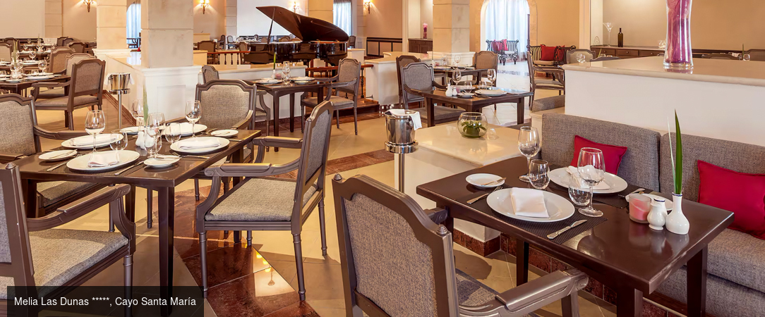 Rythmes cubains et lagons de Cayo Santa María - Combiné de 5 à 14 nuits entre l’effervescence de La Havane et les plages préservées de Cayo Santa María, pour vivre Cuba entre culture et douceur caribéenne. - Cuba : La Havane & Cayo Santa María