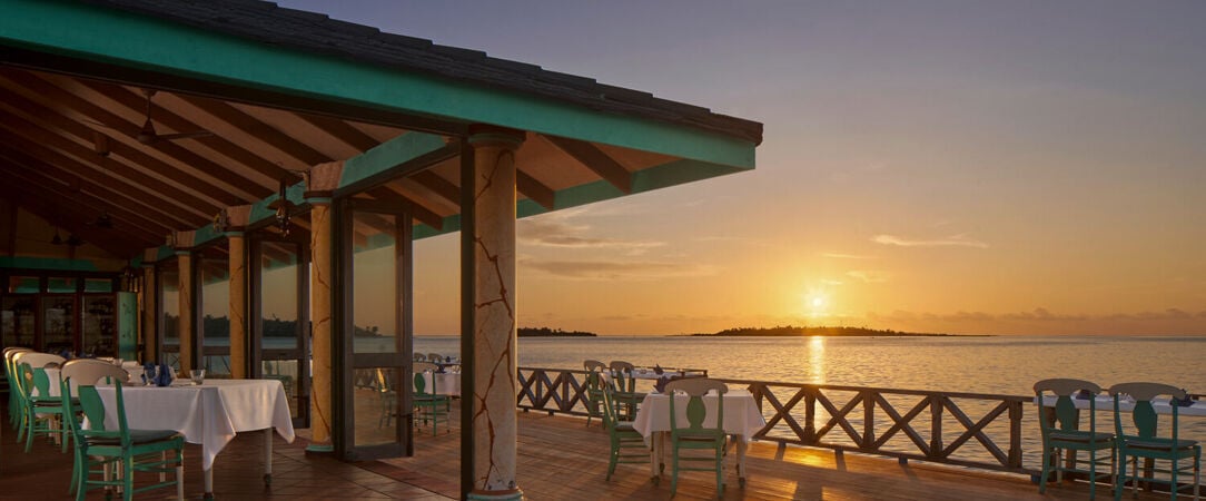 Villa Park Resort Maldives ★★★★★ - Farniente & divertissement sur une île paradisiaque des Maldives, l'idéal pour profiter en famille. - Maldives