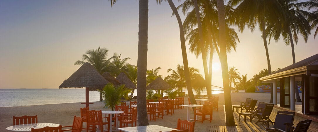Villa Park Resort Maldives ★★★★★ - Farniente & divertissement sur une île paradisiaque des Maldives, l'idéal pour profiter en famille. - Maldives