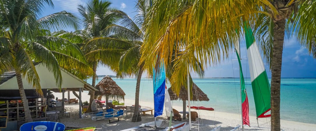 Villa Park Resort Maldives ★★★★★ - Farniente & divertissement sur une île paradisiaque des Maldives, l'idéal pour profiter en famille. - Maldives