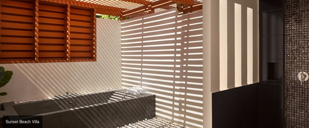 Villa Park Resort Maldives ★★★★★ - Farniente & divertissement sur une île paradisiaque des Maldives, l'idéal pour profiter en famille. - Maldives
