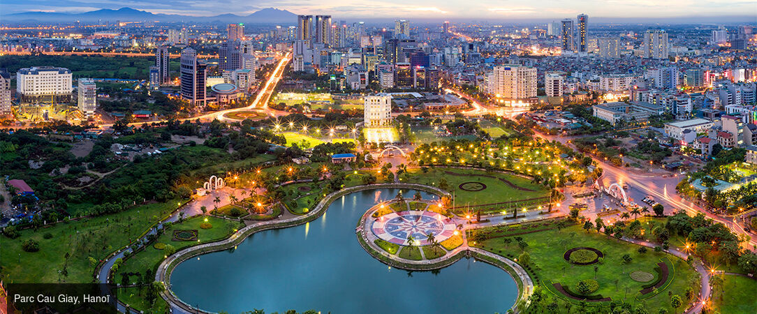 Trésors d’Indochine et rivages du Vietnam - Circuit de 10 ou 13 nuits entre temples mythiques d’Angkor, paysages karstiques du nord du Vietnam, croisière à Ha Long et découverte de Saigon, avec extension balnéaire possible à Mui Ne. - Vietnam & Cambodge : Siem Reap à Ho Chi Minh