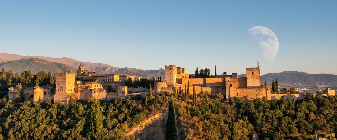 Palais et villages blancs sous le soleil d’Andalousie -  - Andalousie : Malaga, Séville