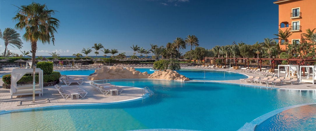 Sheraton Fuerteventura Beach Golf & Spa Resort ★★★★★ - 5 étoiles au plus proche de la nature, l'idéal pour profiter en famille. - Fuerteventura, Îles Canaries