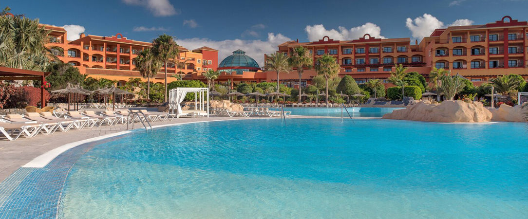 Sheraton Fuerteventura Beach Golf & Spa Resort ★★★★★ - 5 étoiles au plus proche de la nature, l'idéal pour profiter en famille. - Fuerteventura, Îles Canaries