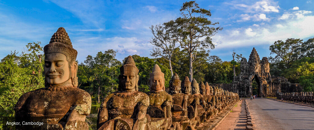 Tour du monde en avion privatisé : Visages et Civilisations avec Ciels du Monde - Embarquez pour un voyage rare et majestueux : un Tour du Monde de 23 jours, pensé comme une parenthèse hors du temps. - 3 continents, 9 pays