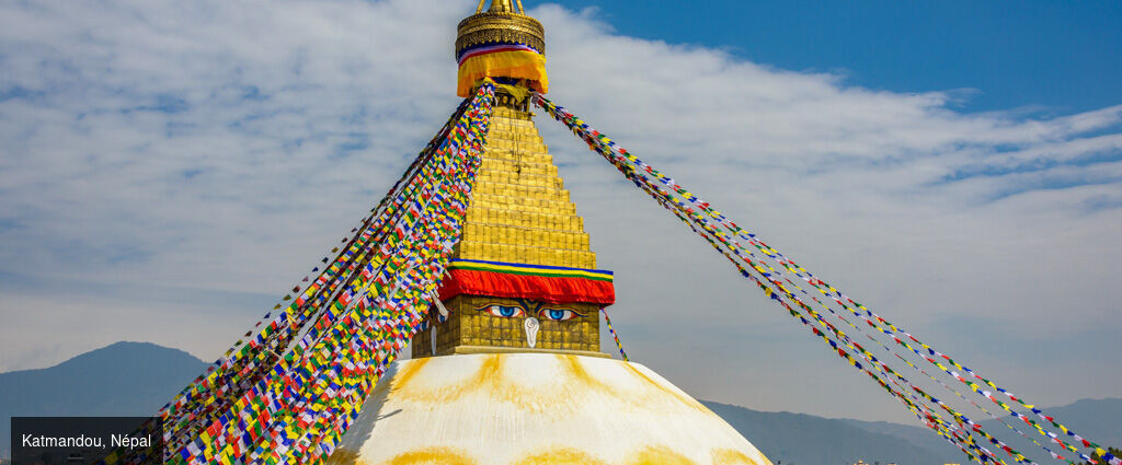 Tour du monde en avion privatisé : Visages et Civilisations avec Ciels du Monde - Embarquez pour un voyage rare et majestueux : un Tour du Monde de 23 jours, pensé comme une parenthèse hors du temps. - 3 continents, 9 pays