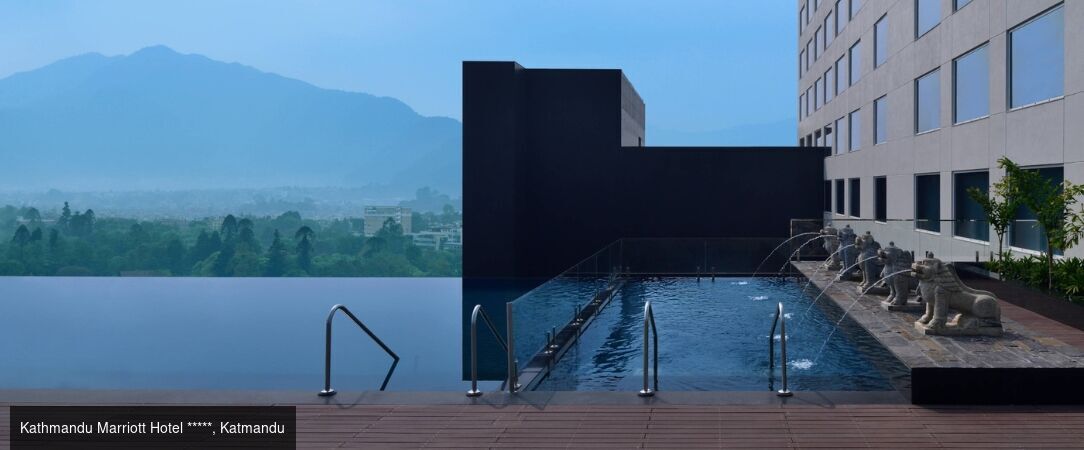 Tour du monde en avion privatisé : Visages et Civilisations avec Ciels du Monde - Embarquez pour un voyage rare et majestueux : un Tour du Monde de 25 jours, pensé comme une parenthèse hors du temps. - 3 continents, 9 pays