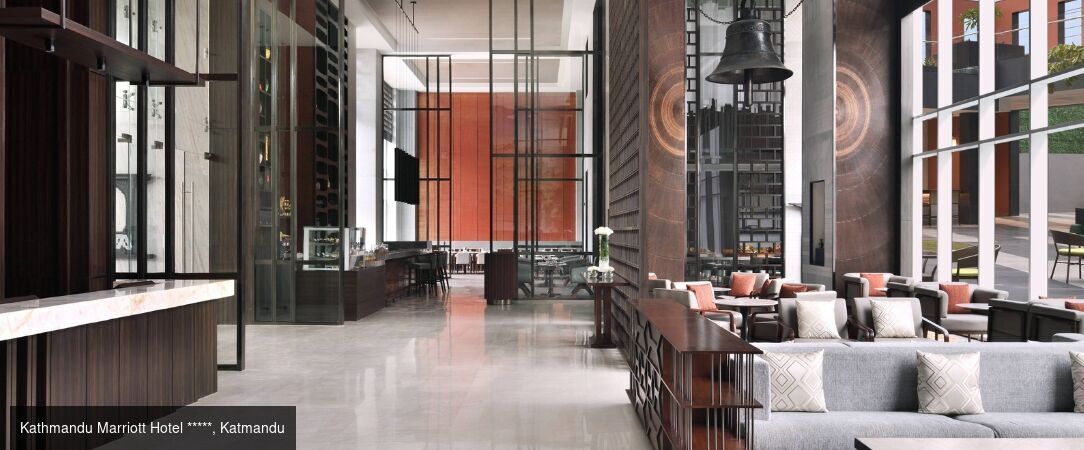 Tour du monde en avion privatisé : Visages et Civilisations avec Ciels du Monde - Embarquez pour un voyage rare et majestueux : un Tour du Monde de 25 jours, pensé comme une parenthèse hors du temps. - 3 continents, 9 pays