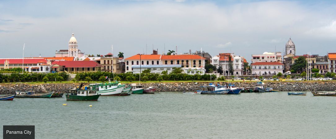 Tour du monde en avion privatisé : Visages et Civilisations avec Ciels du Monde - Embarquez pour un voyage rare et majestueux : un Tour du Monde de 23 jours, pensé comme une parenthèse hors du temps. - 3 continents, 9 pays