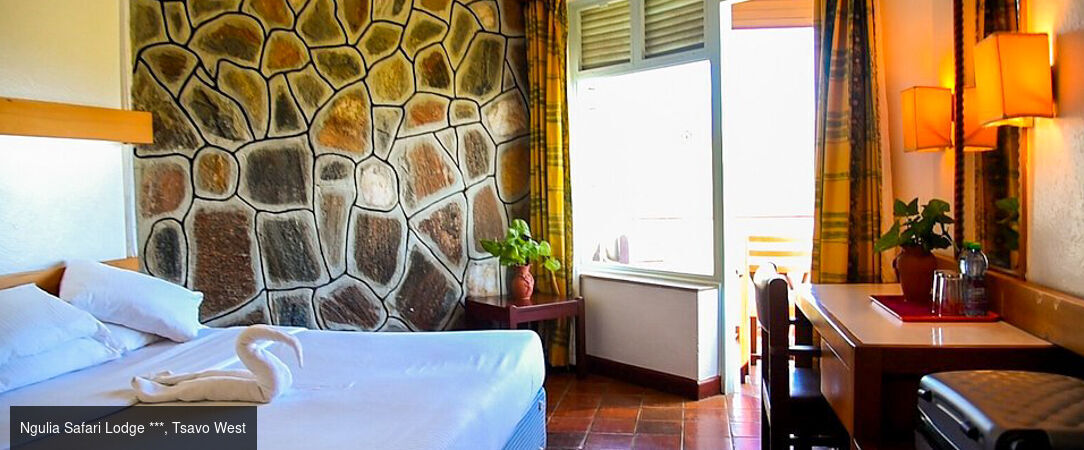 De la savane aux rivages de Diani Beach - Séjour de 10 nuits alliant 3 nuits de safari dans les parcs de Tsavo et d'Amboseli à une semaine de détente en All Inclusive sur la plage de Diani Beach. - Kenya