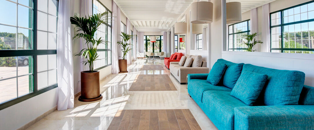 Club Coralia Grupotel Mar de Menorca ★★★★ - Un hôtel All Inclusive, calme et lumineux au cœur des paysages de rêve de Minorque. - Minorque, Espagne