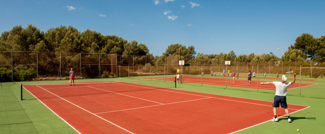 Club Coralia Grupotel Mar de Menorca ★★★★ - Un hôtel All Inclusive, calme et lumineux au cœur des paysages de rêve de Minorque. - Minorque, Espagne