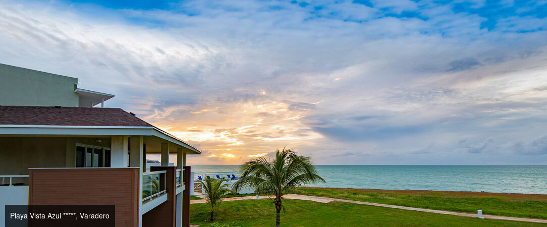 De la Havane à Varadero, découvrez Cuba, la perle des Caraïbes - Combiné de 7, 9 à 10, 12 ou 14 nuits : découvrez les deux faces d’une île merveilleuse dans des adresses 5 étoiles. - Cuba : La Havane & Varadero