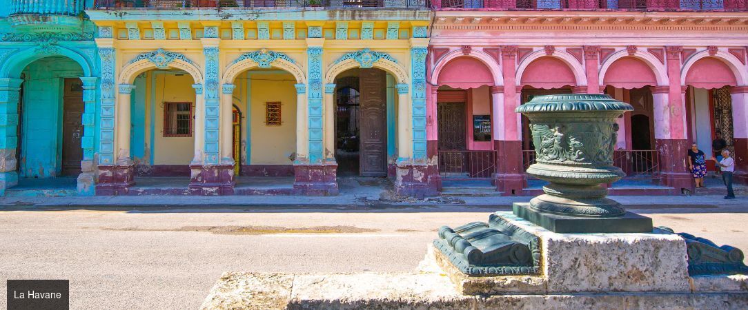 De la Havane à Varadero, découvrez Cuba, la perle des Caraïbes - Combiné de 7, 9 à 10, 12 ou 14 nuits : découvrez les deux faces d’une île merveilleuse dans des adresses 5 étoiles. - Cuba : La Havane & Varadero