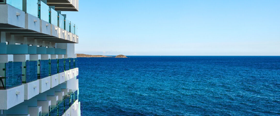 Meliá Ibiza – Adults Only ★★★★ - Une parenthèse Adults Only face à la Méditerranée, pour savourer Ibiza dans sa version la plus douce. - Ibiza, Espagne