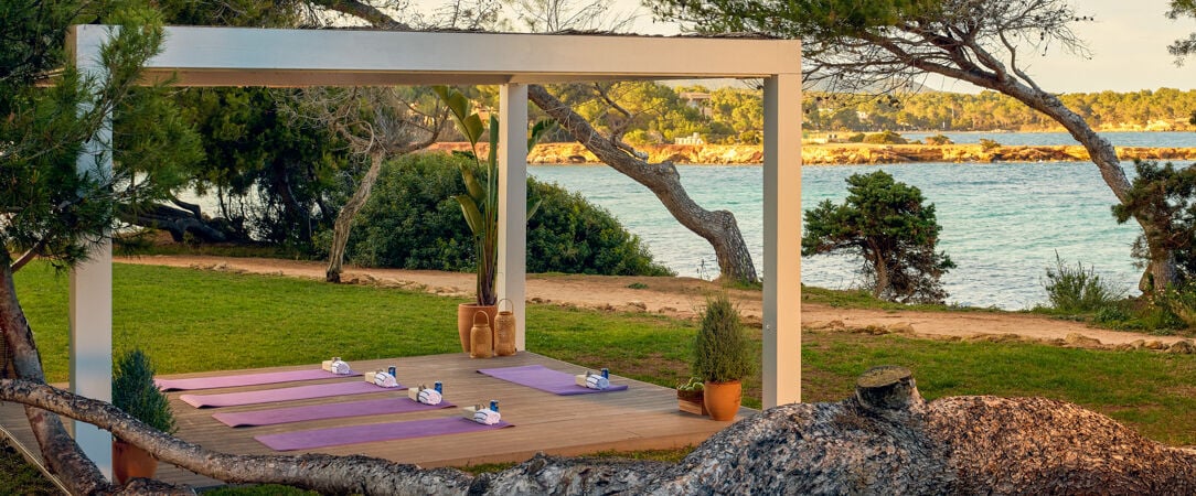 Meliá Ibiza – Adults Only ★★★★ - Une parenthèse Adults Only face à la Méditerranée, pour savourer Ibiza dans sa version la plus douce. - Ibiza, Espagne