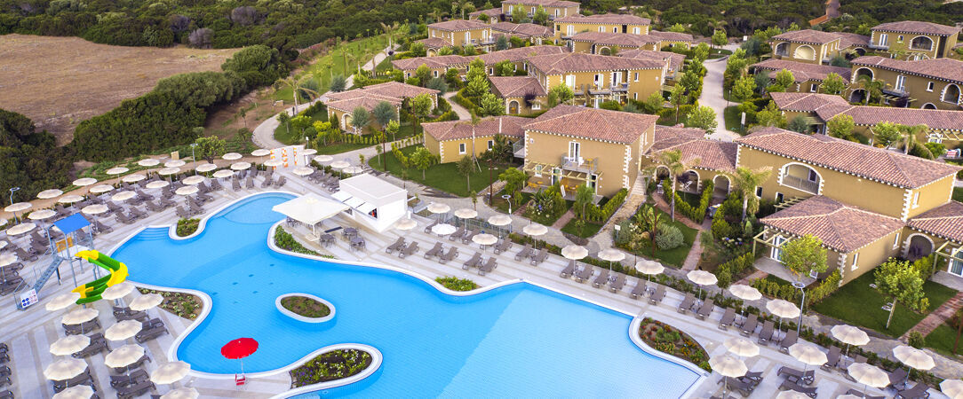 Is Serenas Badesi Resort ★★★★ - Vacances de rêve en front de mer, dans un coin de paradis sarde. - Sardaigne, Italie