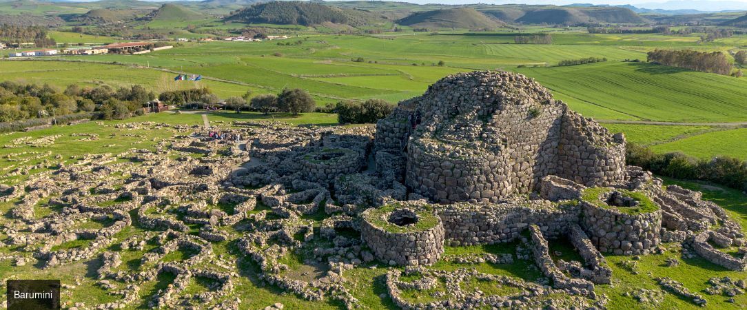 Découverte de la Sardaigne du nord au sud - Un itinéraire en liberté à travers la Sardaigne, entre plages turquoise et villages historiques. - Sardaigne, Italie