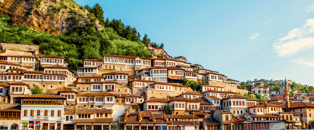 L'Albanie en hôtels quatre étoiles - Autotour de 7 ou 10 nuits en Albanie : entre traditions et mer Ionienne. - Albanie : de Tirana à la Riviera albanaise