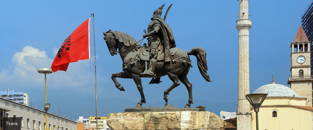 L'Albanie en hôtels quatre étoiles - Autotour de 7 ou 10 nuits en Albanie : entre traditions et mer Ionienne. - Albanie : de Tirana à la Riviera albanaise
