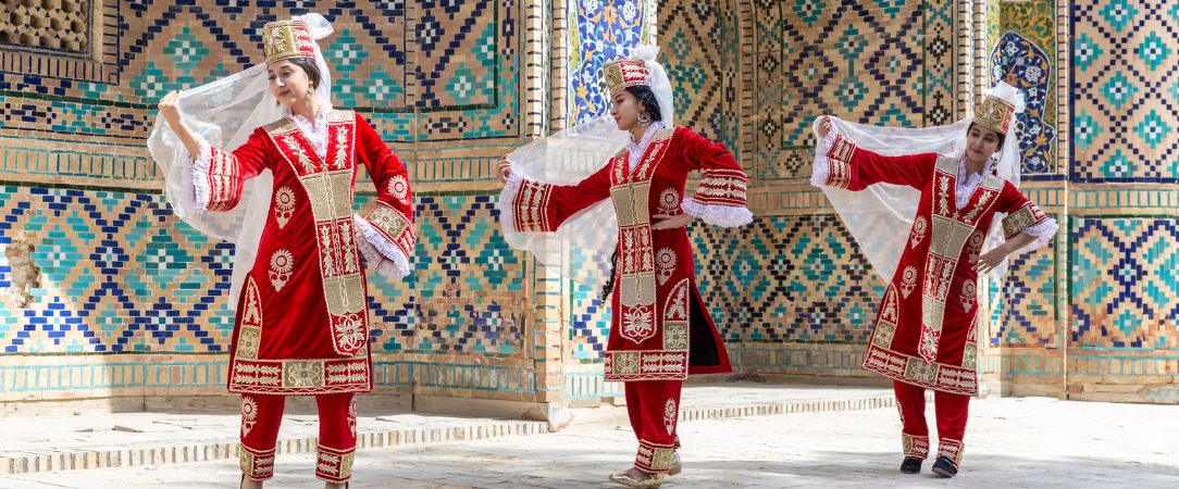 Sur la Route de la Soie, entre cités légendaires et déserts d’or - Un voyage au cœur de l’Asie centrale, entre palais somptueux et déserts infinis d’Ouzbékistan. - Ouzbékistan : Khiva, Boukhara & Samarcande