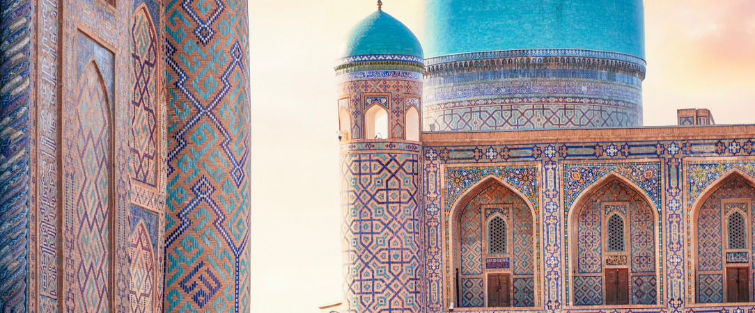 Sur la Route de la Soie, entre cités légendaires et déserts d’or - Un voyage au cœur de l’Asie centrale, entre palais somptueux et déserts infinis d’Ouzbékistan. - Ouzbékistan : Khiva, Boukhara & Samarcande