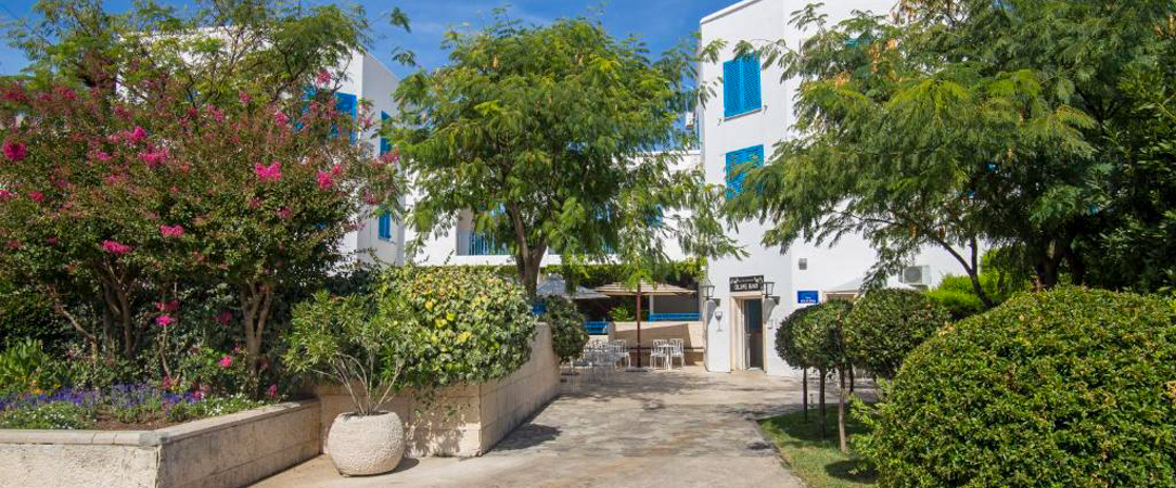 Hotel Aleksandar ★★★★ - Un séjour lumineux à Budva, entre piscines extérieures et douceur adriatique du Monténégro. - Budva, Monténégro