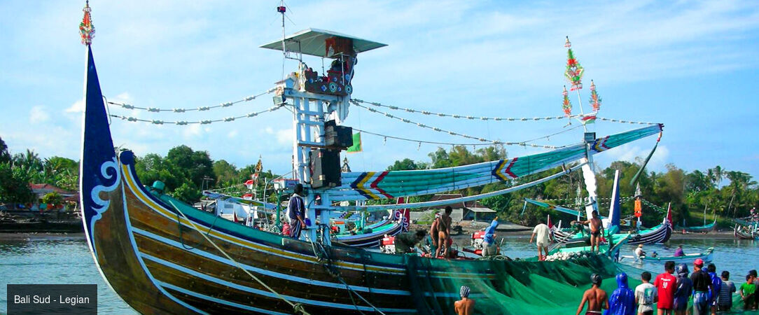 Bali & Java : Voyage entre deux îles - Un circuit privatif inoubliable de 7 nuits entre rizières, volcans, plages sauvages et villages authentiques de l’Est de Java. - Indonésie : Bali & Java