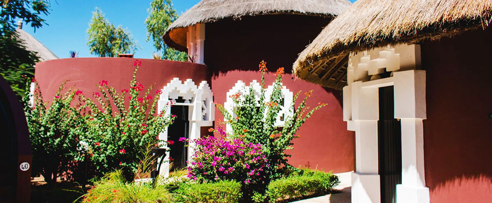 Royam Hotel ★★★★ Jet Tours Signature - Adresse étoilée les pieds dans le sable dans la région de Saly. - Saly, Sénégal