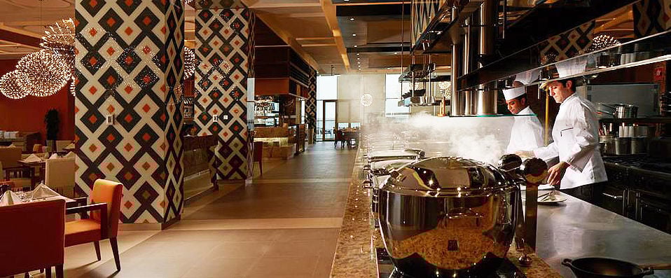 Kappa Club Royal M Hotel & Resort Abu Dhabi ★★★★★ - Un séjour royal à Abu Dhabi. - Abu Dhabi, Émirats arabes unis