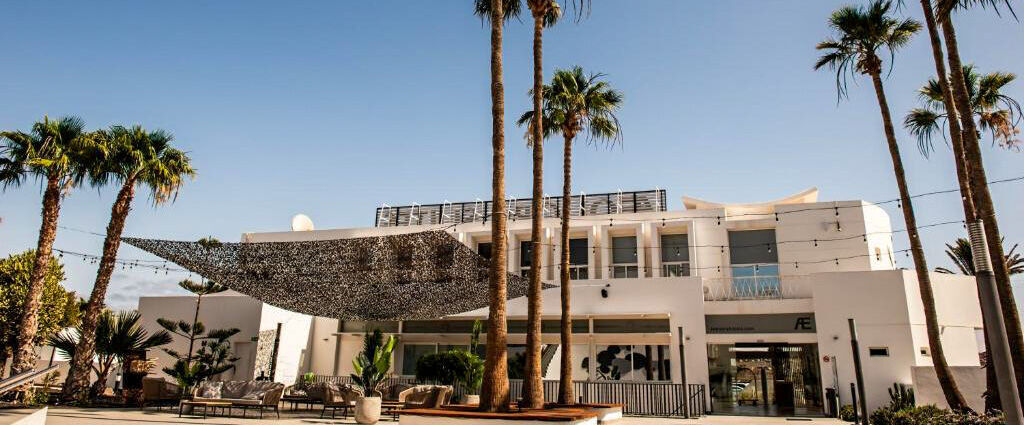 Ôclub Sentido Aequora Lanzarote Suites ★★★★ - Douce escapade ensoleillée en All Inclusive en bord de mer sous le soleil des îles Canaries. - Lanzarote, Îles Canaries