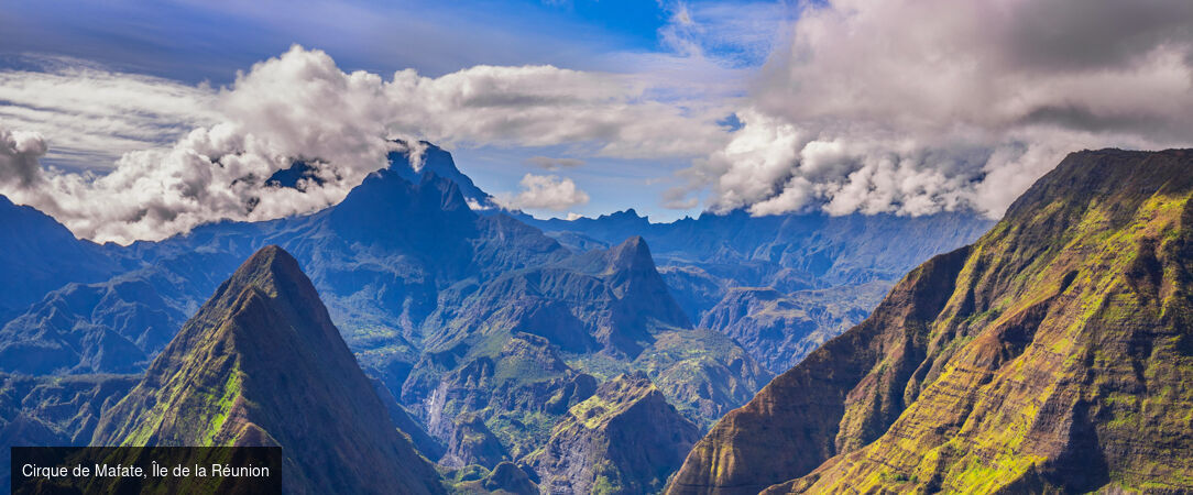La Réunion & l’Île Maurice, entre sommets et lagons - Combiné de 8 à 10, 12 ou 14 nuits, un voyage magique qui relie deux magnifiques îles : volcans, traditions créoles, lagons turquoise et douceur de vivre. - Île de la Réunion & Île Maurice