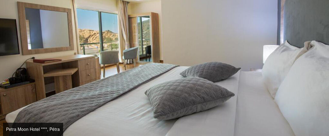 À la découverte de la Jordanie en 4* et 5* - Circuit privatif de 7 ou 8 nuits à la découverte des icônes jordaniennes, des hauts lieux bibliques à Pétra, jusqu’aux étendues grandioses du Wadi Rum. - Jordanie : Amman, Pétra & Wadi Rum