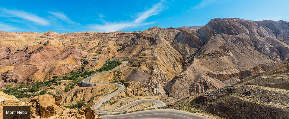 À la découverte de la Jordanie en 4* et 5* - Circuit privatif de 7 ou 8 nuits à la découverte des icônes jordaniennes, des hauts lieux bibliques à Pétra, jusqu’aux étendues grandioses du Wadi Rum. - Jordanie : Amman, Pétra & Wadi Rum